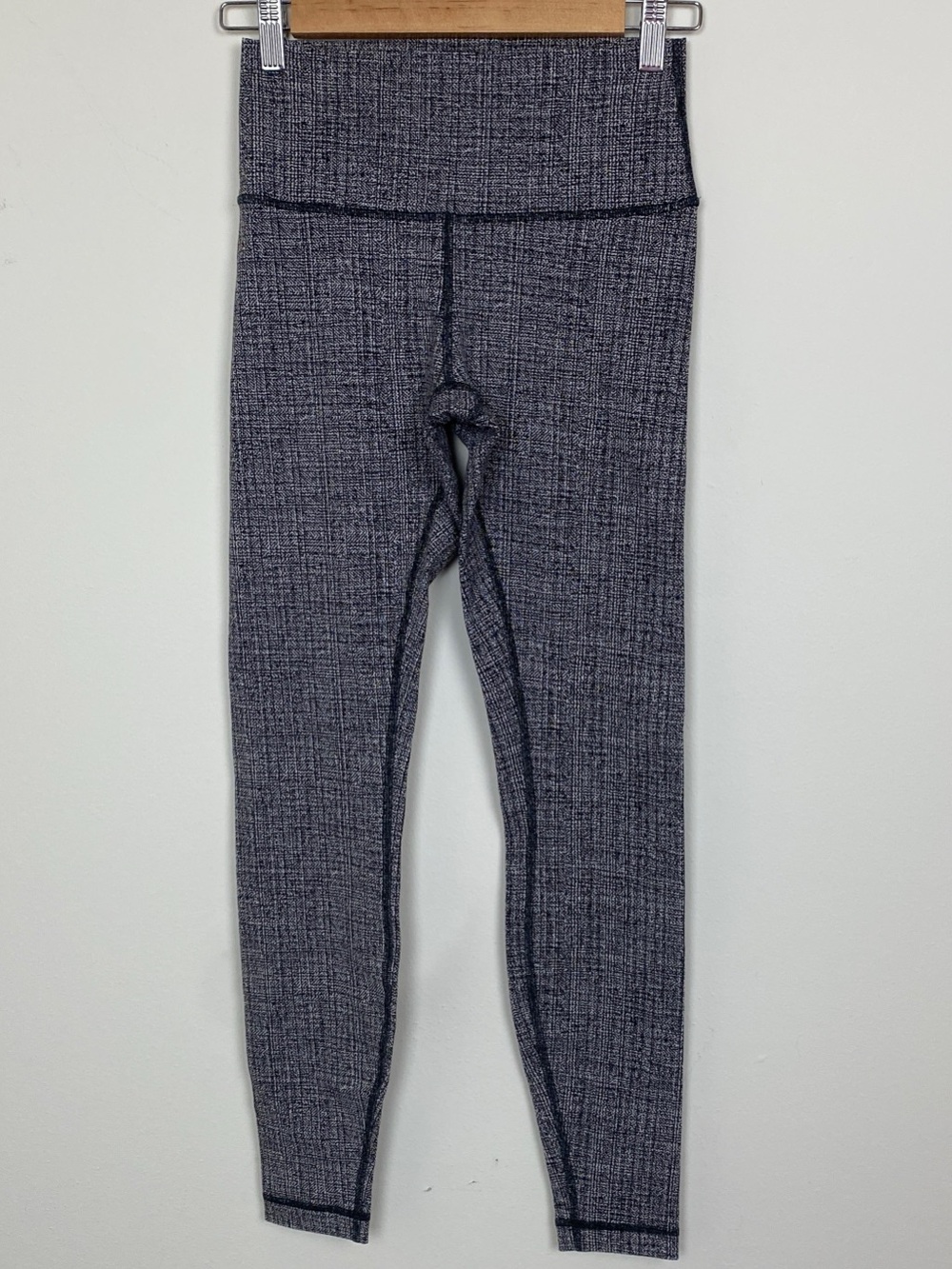 Lululemon 🍋 Wunder Under High Rise 7/8 Leggings ( Excellent Condition)